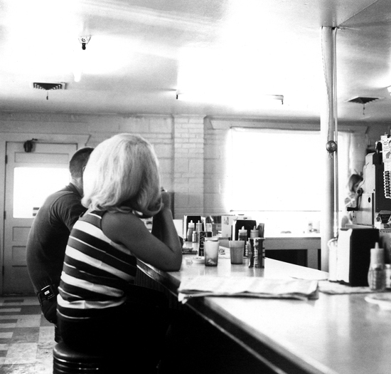 Robert adams why people photograph selected essays and reviews